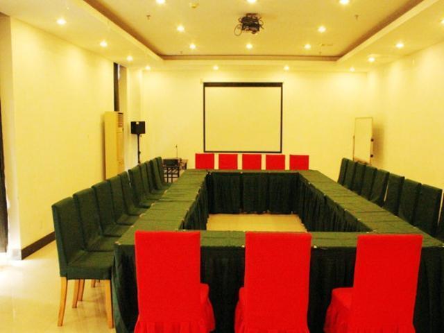 Jingjiang Inn Jurong Renmin Road Женджанг Екстериор снимка