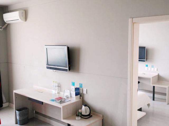 Jingjiang Inn Jurong Renmin Road Женджанг Екстериор снимка