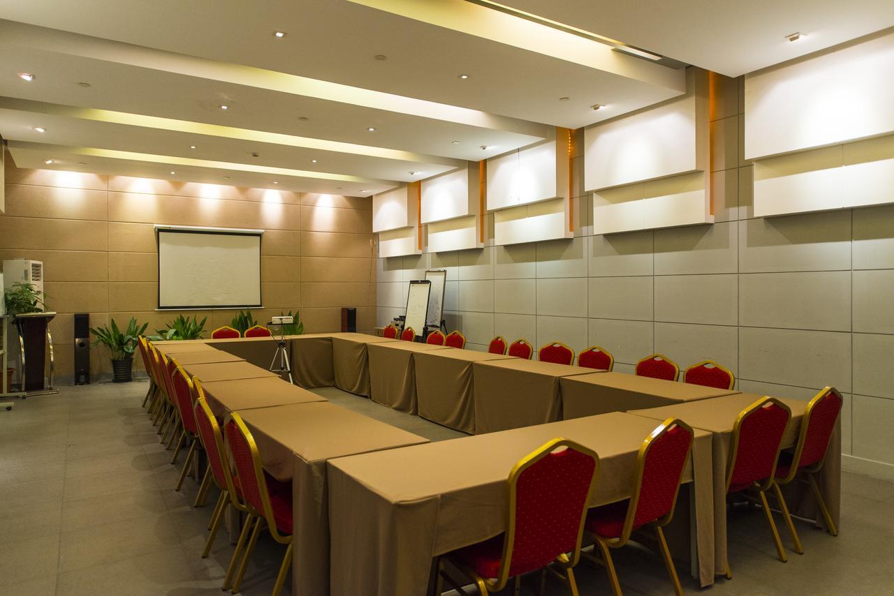 Jingjiang Inn Jurong Renmin Road Женджанг Екстериор снимка